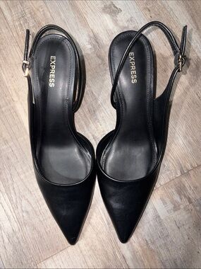 Express Black Pointed Slingback Kitty Heels with Gold Buckles Size 8